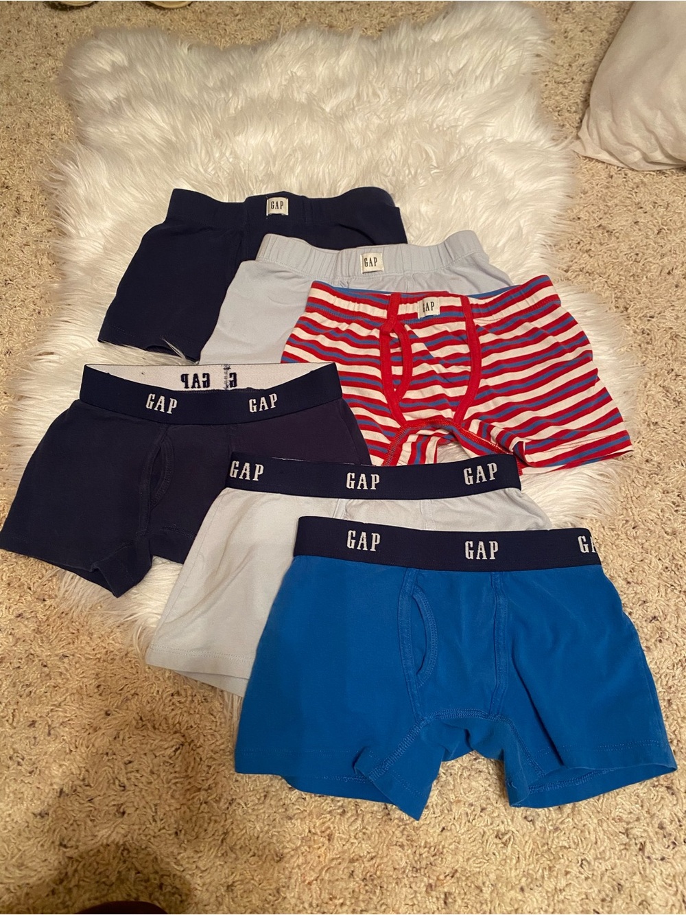 GAP Boys' Boxer Briefs Bundle size small (6 pairs)